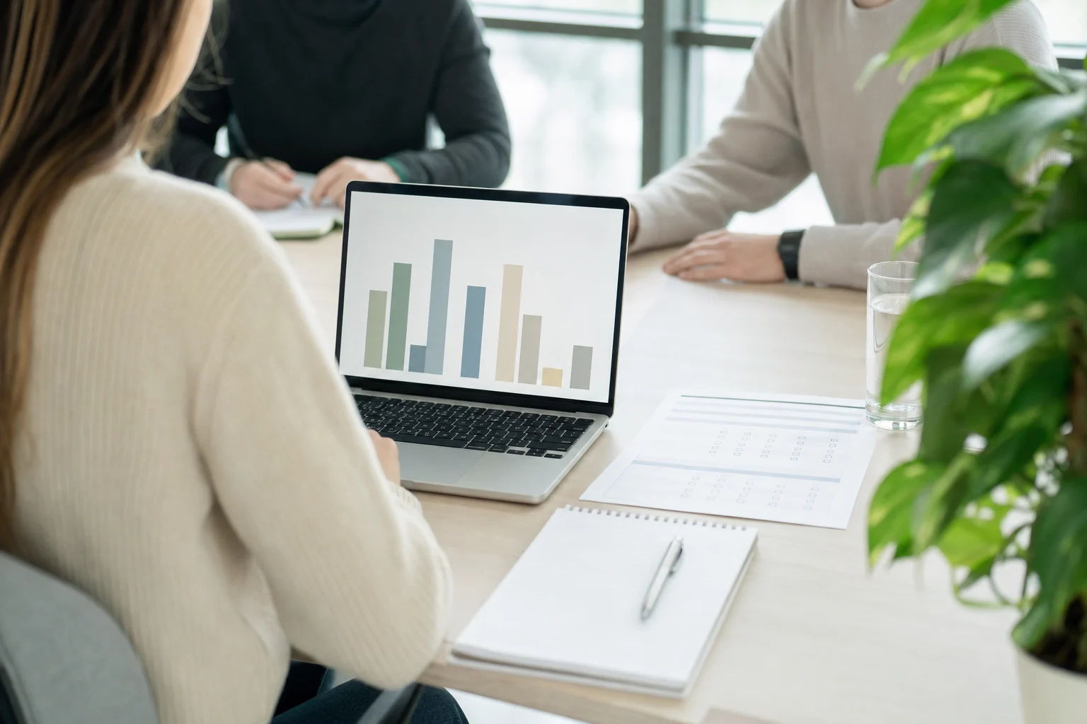 Psychische Gefährdungsbeurteilung: Was Arbeitgeber wissen müssen – Pflichten, Ablauf und Methoden
